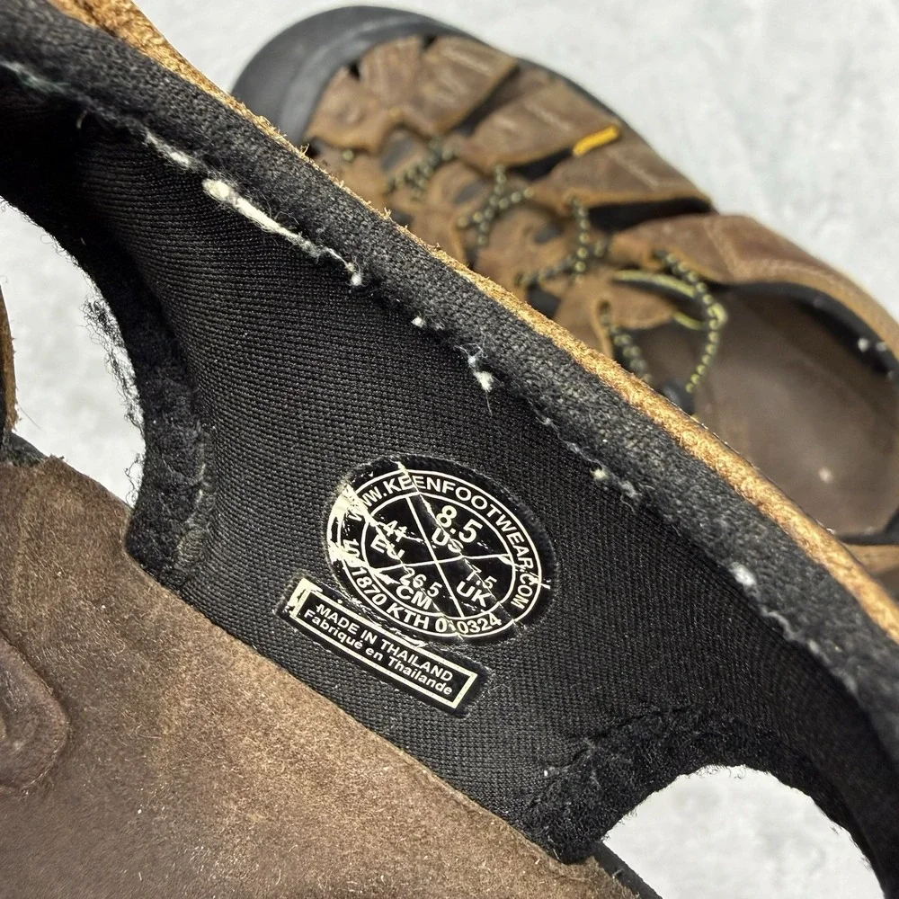 KEEN Newport Men Size 8.5 Brown Leather Waterproof Hiking Water Sandals 1001870